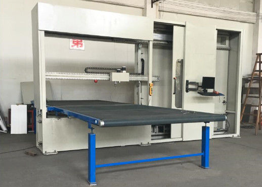 Reasonable Vertical Revolving Contour Cutter For Cutting Composite Sponge And Materials