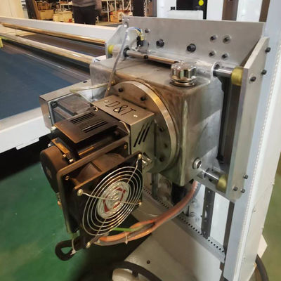 CNC Dual Oscillating Blade Foam Cutter For High Precision And Efficiency In Cutting 2D And 3D Sponge Shapes With CE