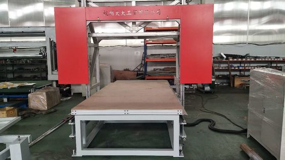 High Precision Horizontal Eva Foam Contour Cutting Machine Speed Up To 10 M / Min