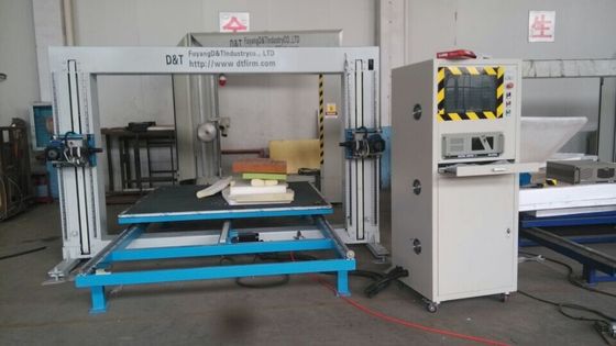 Professional CNC Contour Cutting Machine / Oscillating Blade Foam Cutter